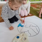 Liwia maluje Ziemię
