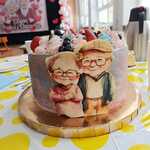 tort z obrazkiem babci i dziadka
