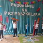 dzieci z kredkami.jpeg